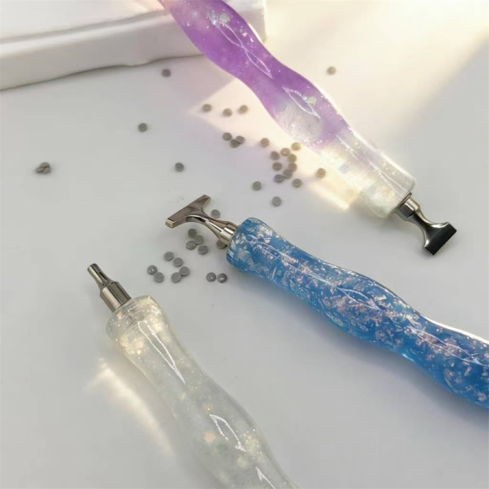 قلم رسم بالألماس من الراتنج ال - مراجعة Embroidery Uae وسعره