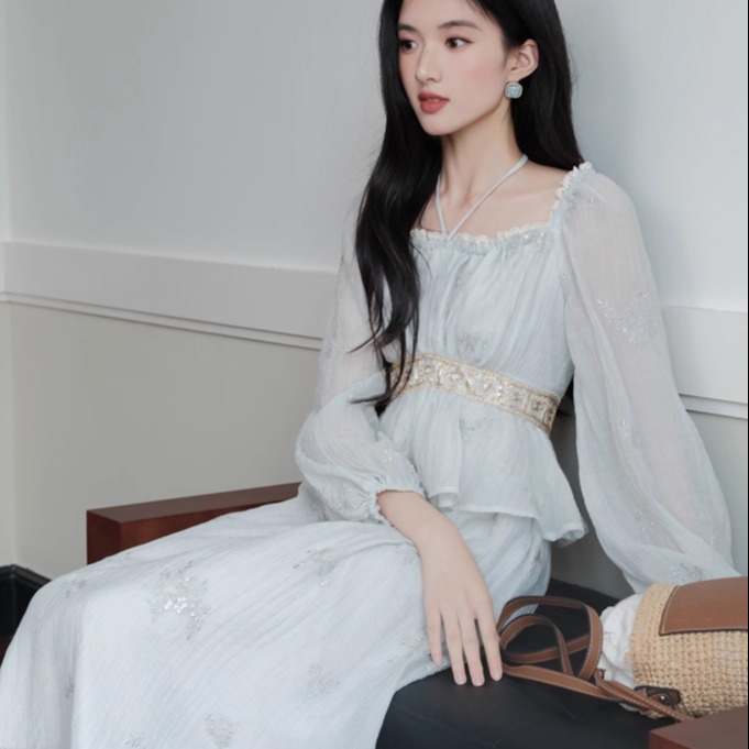 فستان نسائي أنيق لموسم الأمطار - مراجعة Embroidery Bali وسعره