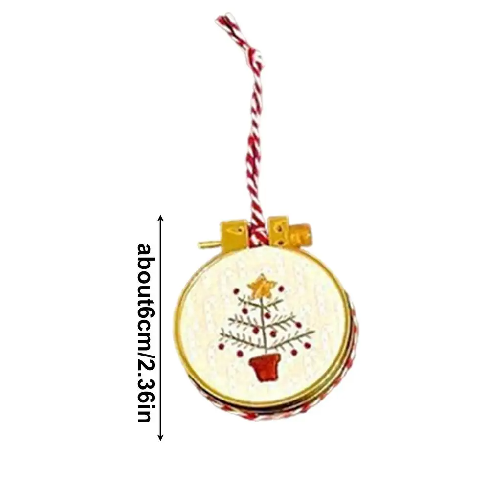 عيد الميلاد 2025 أخبار التطريز - مراجعة Embroidery Xmas Tree وسعره