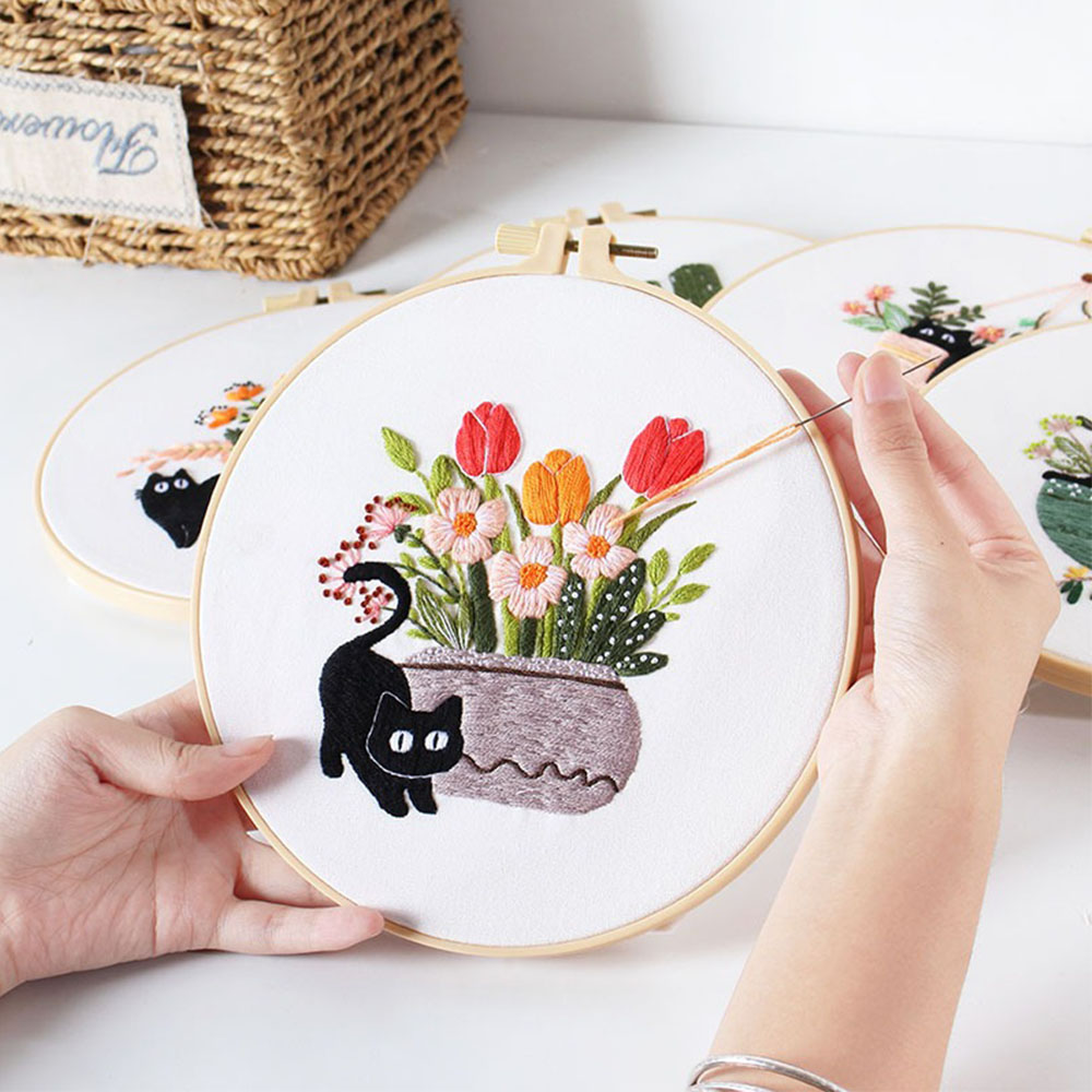 طقم تطريز بتصميم قطة سوداء |   - مراجعة Embroidery Ideas For Bags وسعره