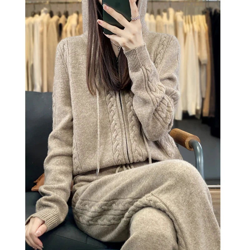 طقم نسائي من قطعتين من الكشمير - مراجعة Embroidery Zip Up Hoodie وسعره
