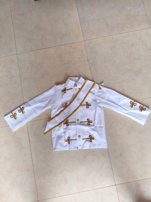 بدلة رسمية للأولاد بتطريز ذهبي - مراجعة Embroidery Uniforms وسعره